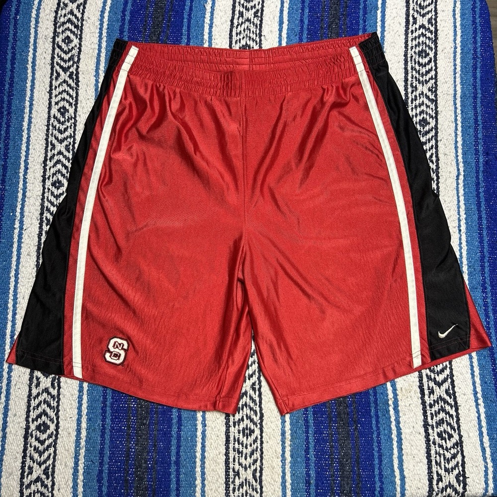 Vintage Y2K Nike Team NC State Wolfpack Basketball Shorts Men's XL Red Black